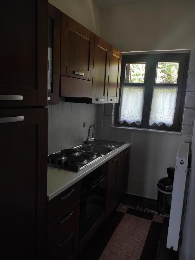 Meterizi Guesthouse Varvítsa Exteriér fotografie